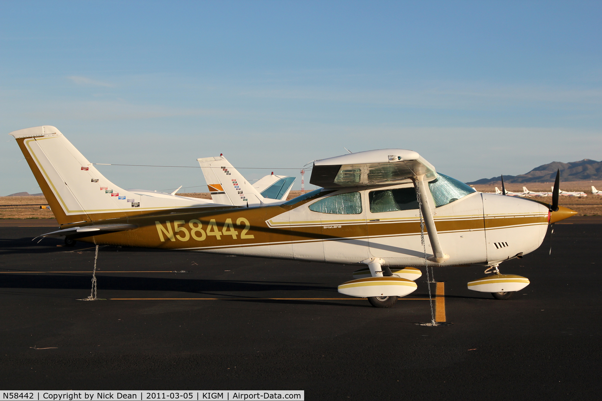 N58442, 1973 Cessna 182P Skylane C/N 18262066, KIGM