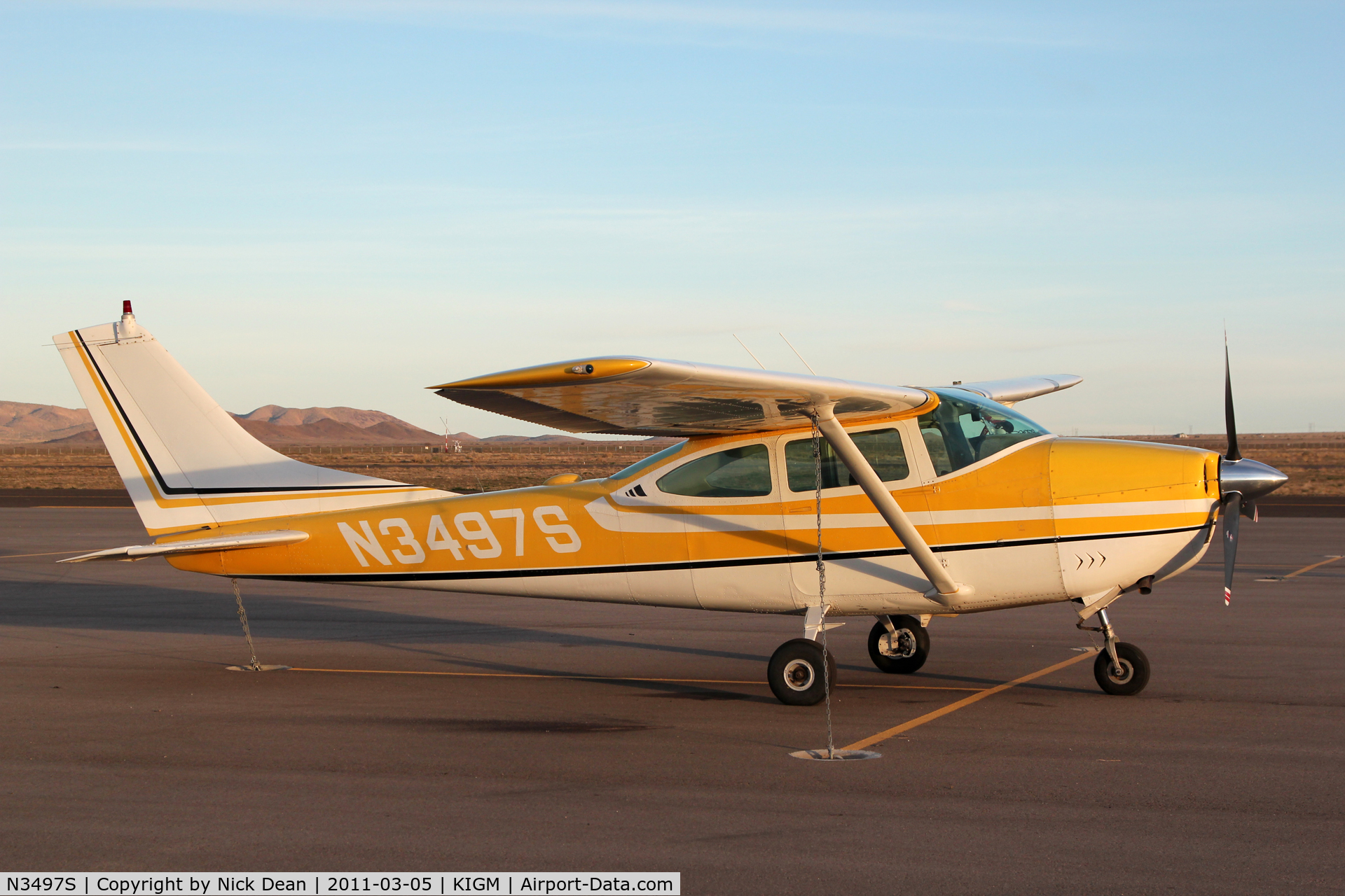 N3497S, 1964 Cessna 182H Skylane C/N 18255897, KIGM
