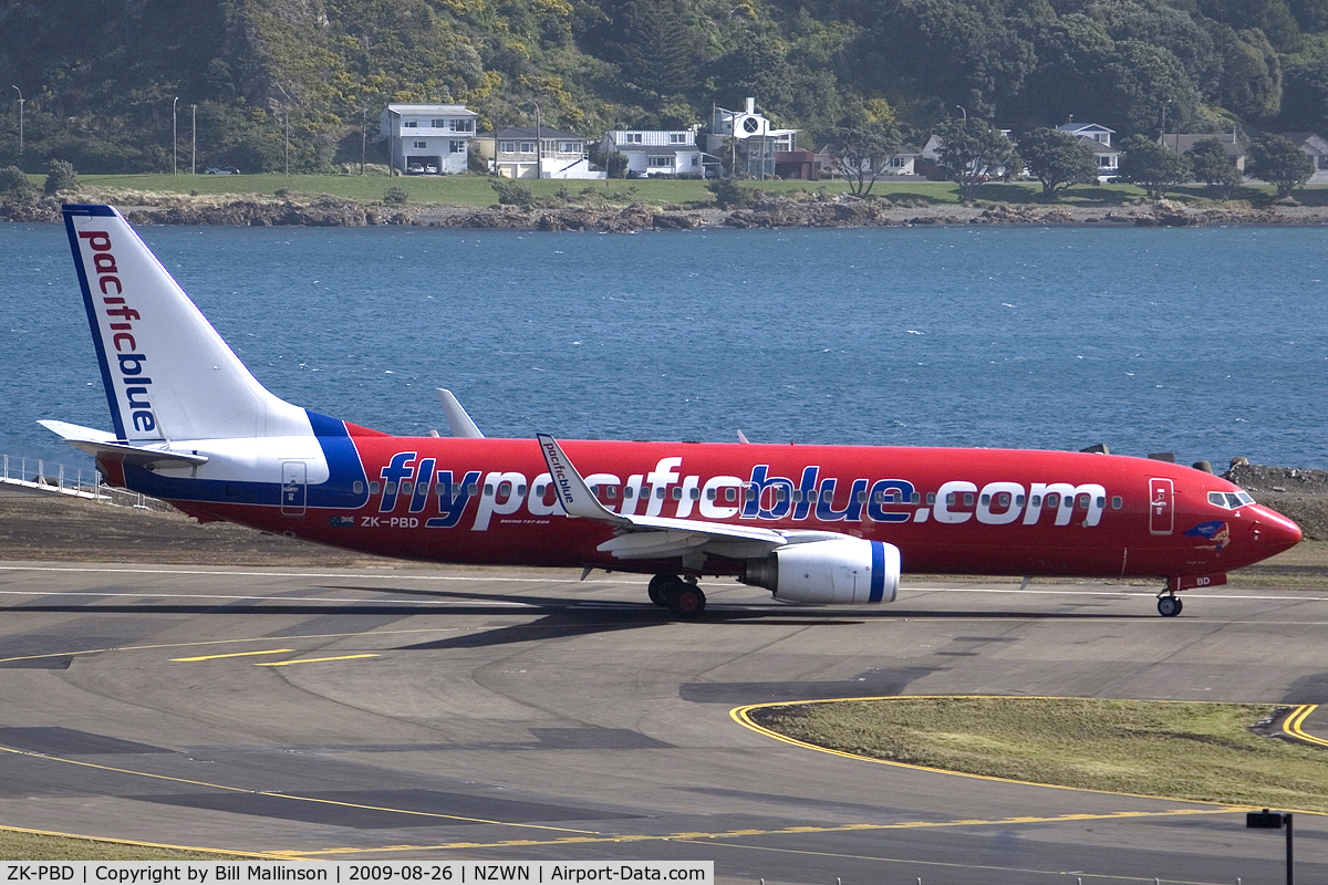 ZK-PBD, 2004 Boeing 737-8FE C/N 33996, lemme get outa this Windy Welly