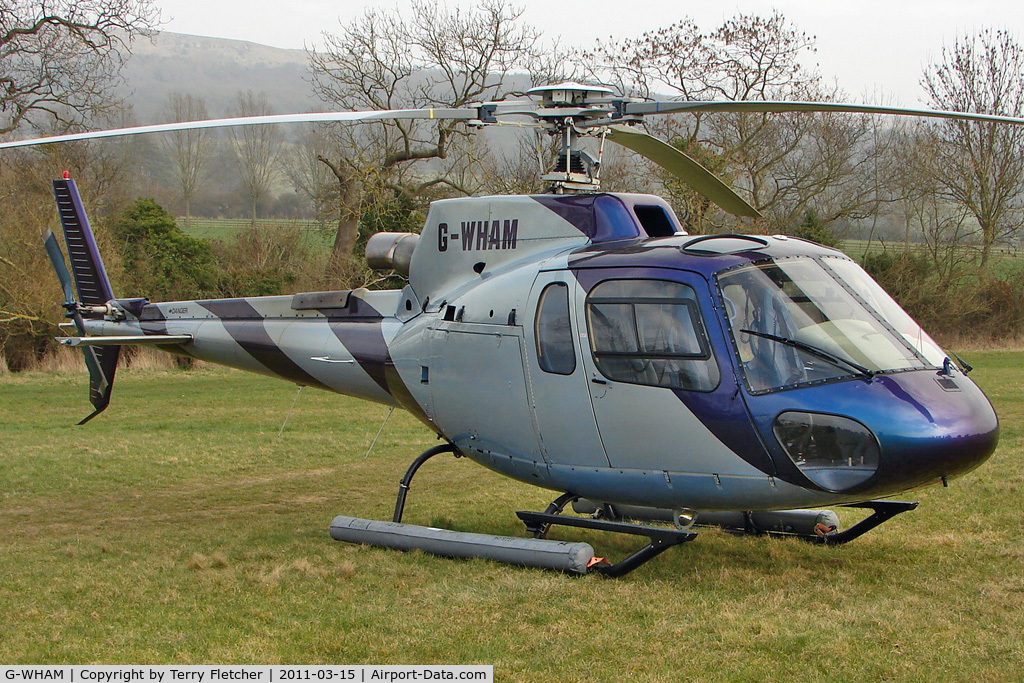 G-WHAM, 2001 Eurocopter AS-350B-3 Ecureuil Ecureuil C/N 3494, Visitor to Day 1 of the 2011 Cheltenham Horseracing Festival