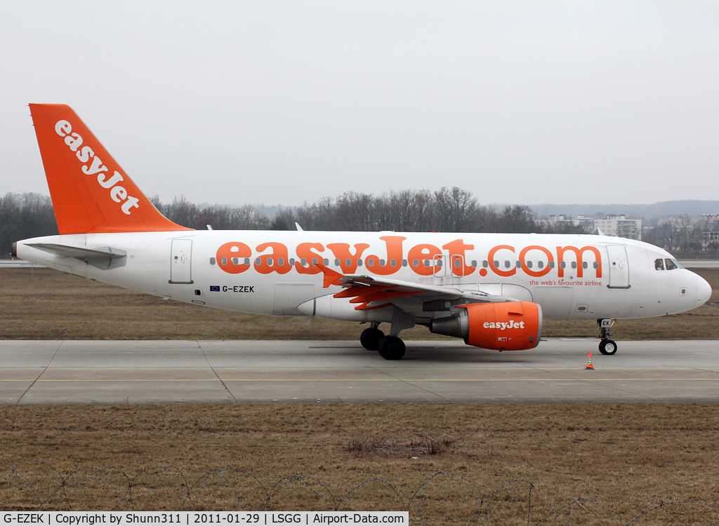 G-EZEK, 2004 Airbus A319-111 C/N 2224, Taxiing holding point rwy 23 for departure...