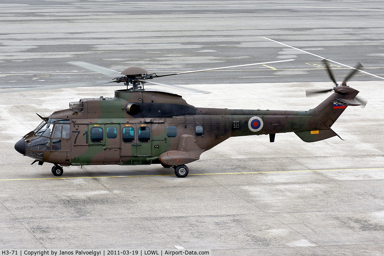 H3-71, 2003 Eurocopter AS-532AL Cougar C/N 2580, Slovenian Army Eurocopter AS532 Cougar, fuelstop in LOWL/LNZ