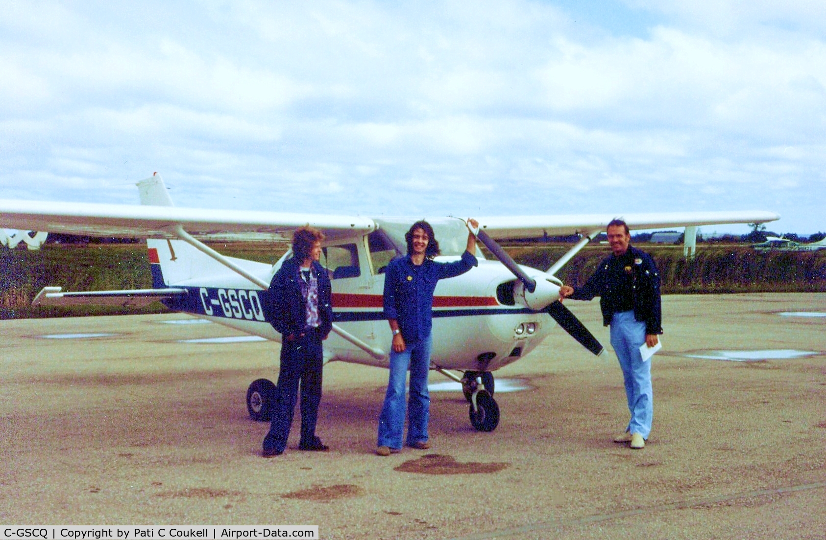 C-GSCQ, 1977 Cessna 172N C/N 17268419, L to R  Frank Young, Dean Watson, Bill Coukell (pilot)