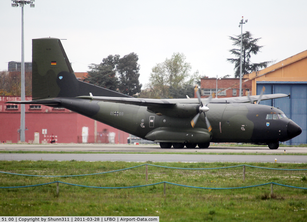 51 00, Transall C-160D C/N D137, Taxiing to the Military area...