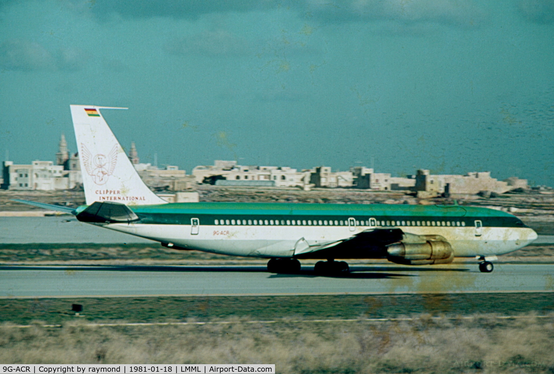 9G-ACR, 1966 Boeing 707-348C C/N 19001, B707 9G-ACR Clipper International backtracking the runway for departure