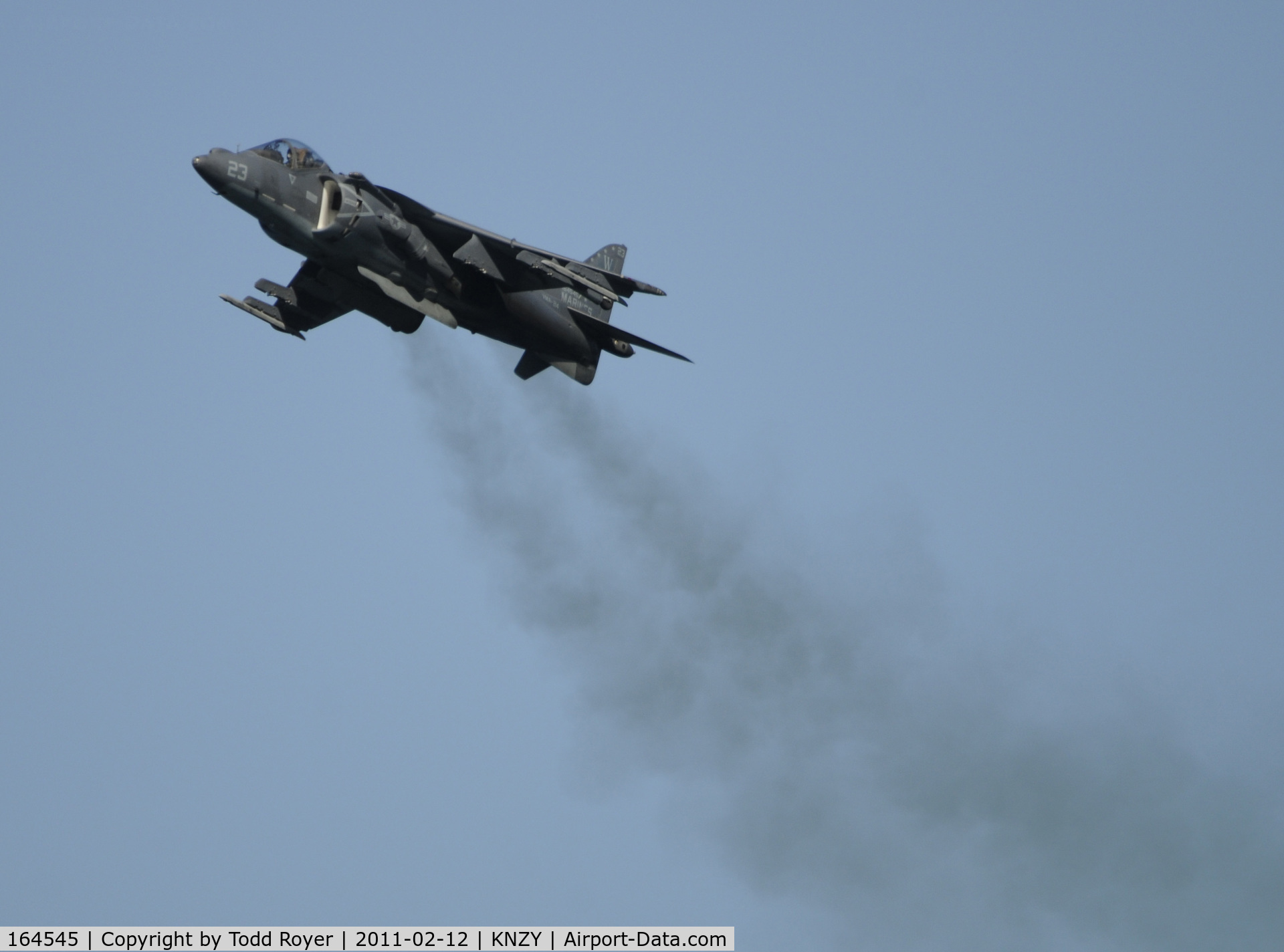 164545, McDonnell Douglas AV-8B+ Harrier II C/N 230, Going vertical