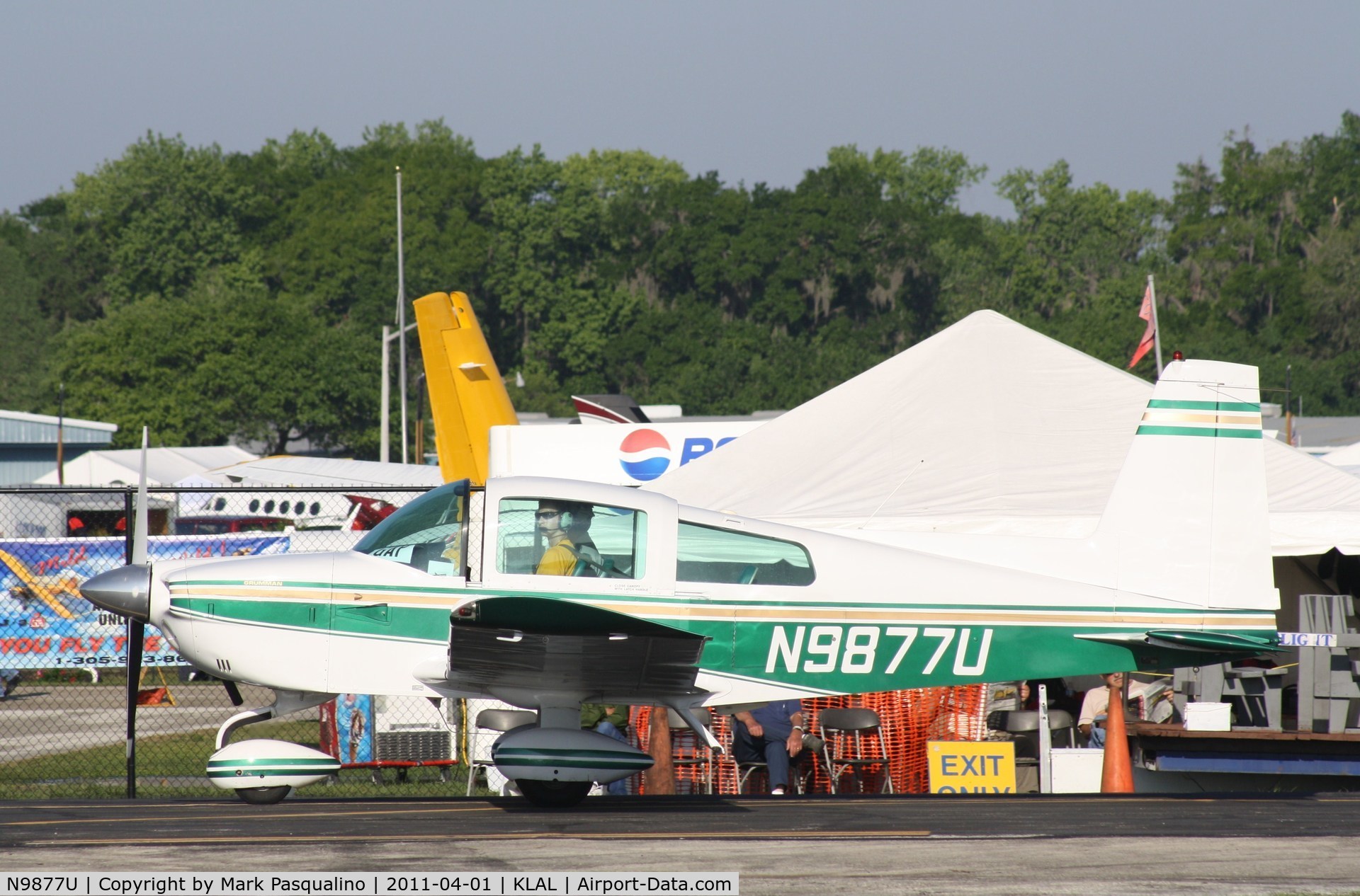 N9877U, 1976 Grumman American AA-5A Cheetah C/N AA5A0277, AA-5A