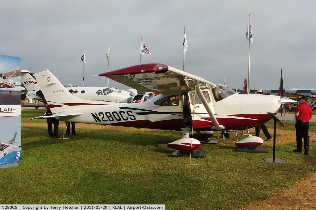 N280CS, Cessna 182T Skylane C/N 18282280, 2011 Sun n Fun Static Display