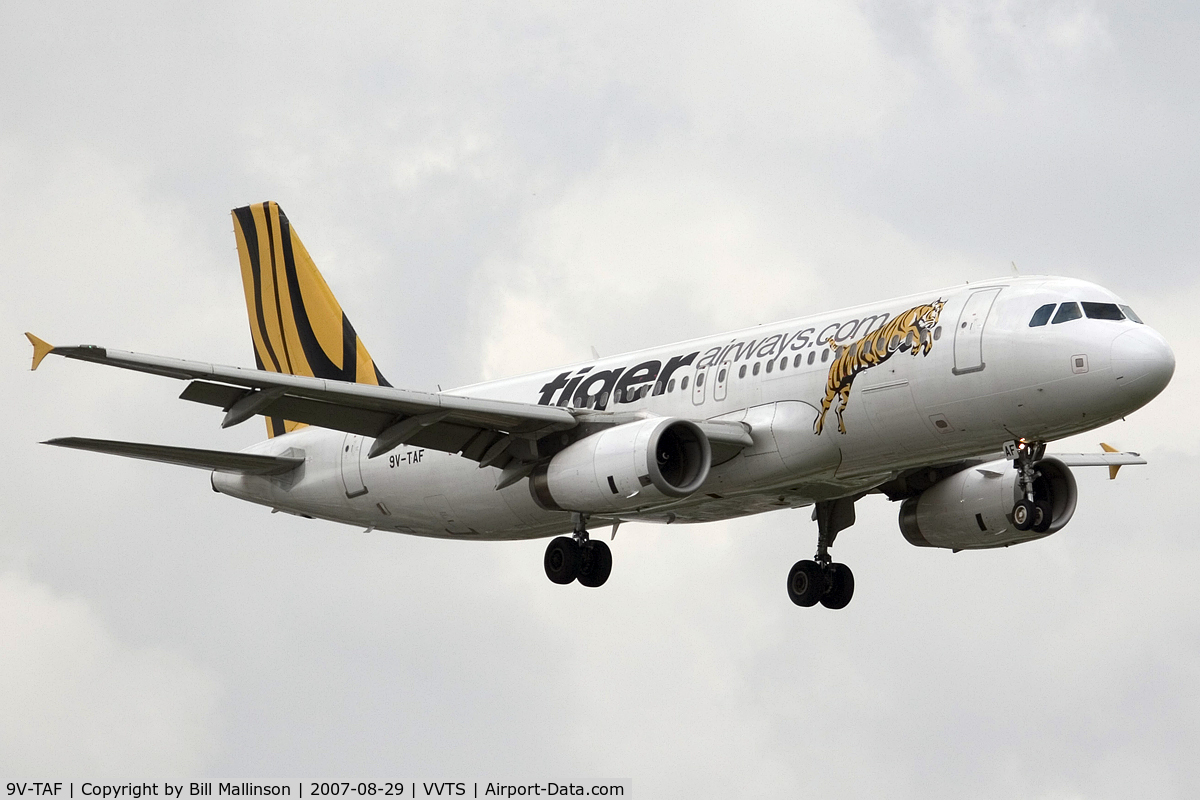 9V-TAF, 2006 Airbus A320-232 C/N 2728, direct from SIN