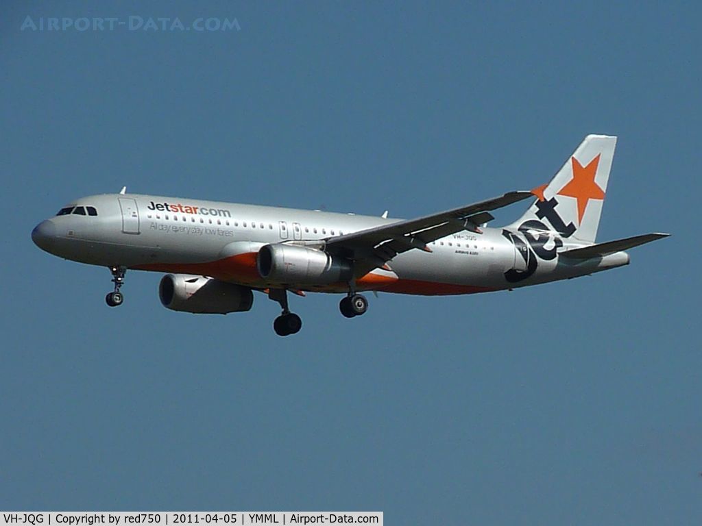 VH-JQG, 2004 Airbus A320-232 C/N 2169, Jetstar Airbus A320 VH-JQG on approach to runway 16 at Melbourne (Tullamarine)