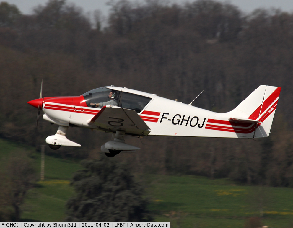 F-GHOJ, Robin DR-400-120 Dauphin 2+2 C/N 2319, Go around rwy 20