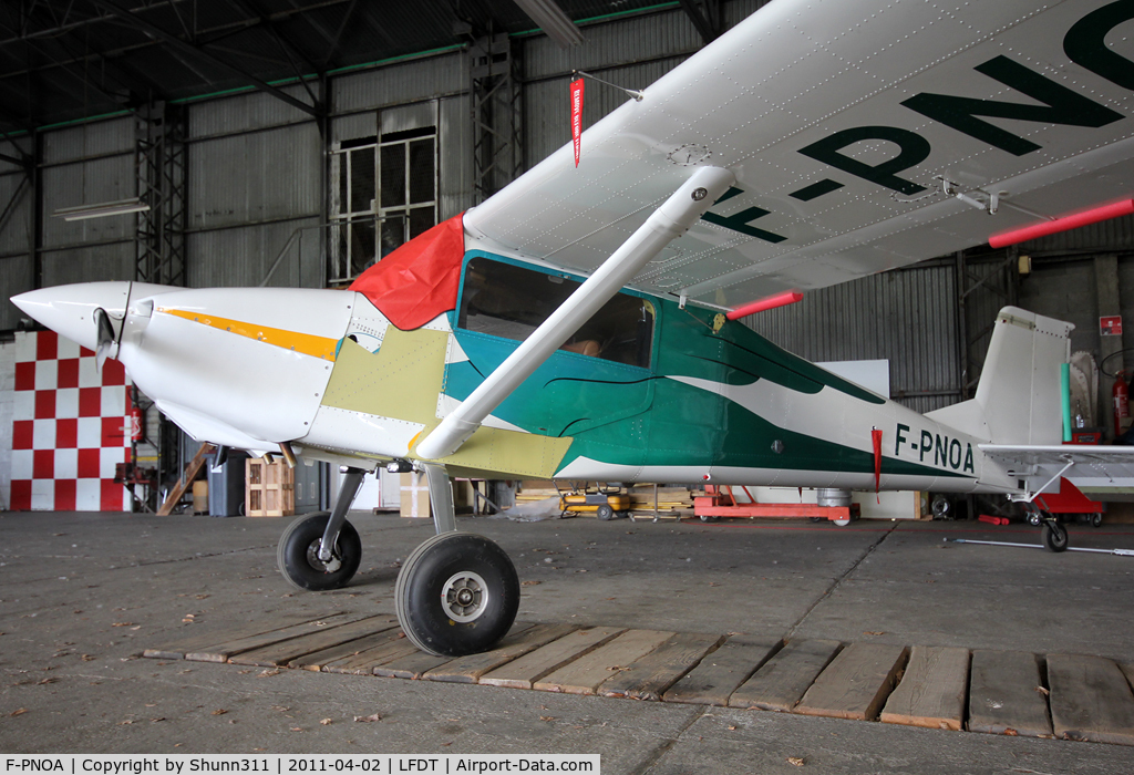 F-PNOA, 2007 Murphy Rebel C/N 524, Murphy Rebel on restoration inside Airclub's hangar...