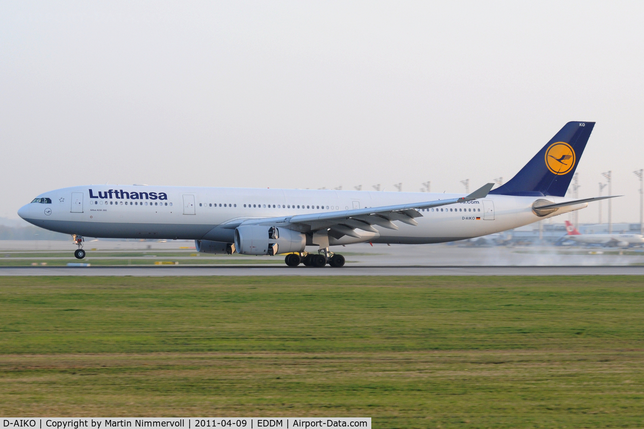 D-AIKO, 2009 Airbus A330-343X C/N 989, Lufthansa