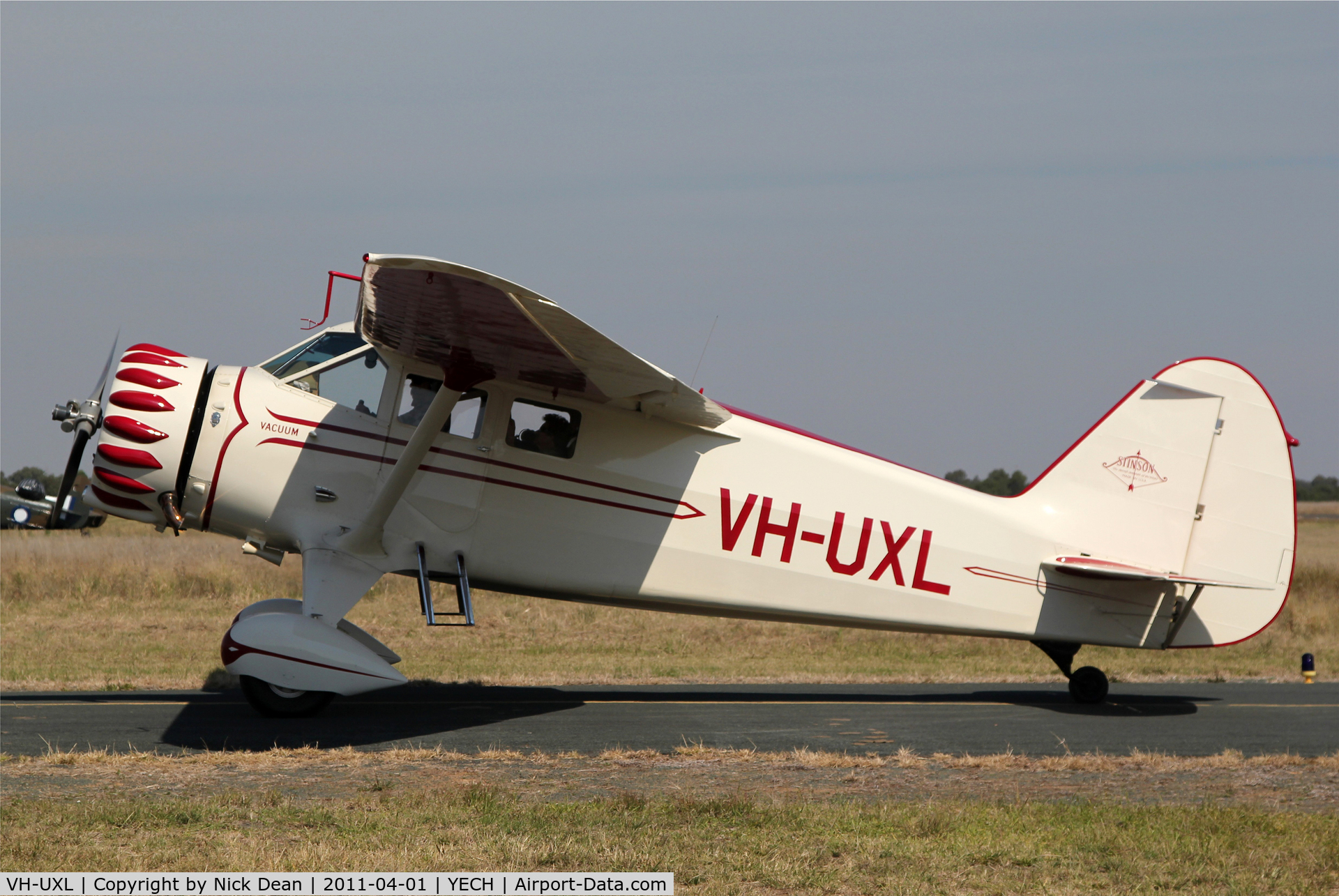 VH-UXL, 1936 Stinson SR-8C Reliant C/N 9766, YECH AAAA National fly in 2011