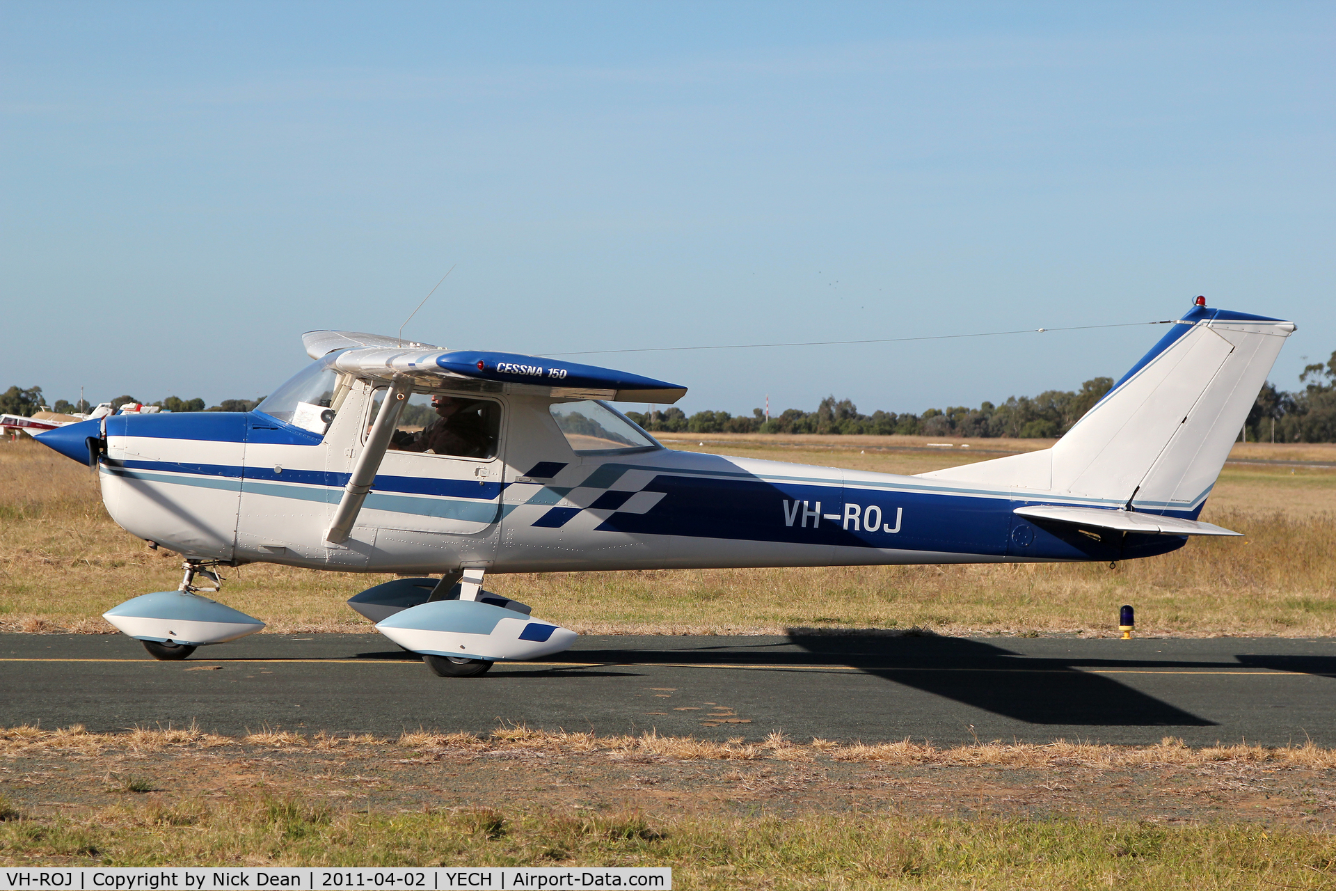 VH-ROJ, 1965 Cessna 150F C/N 15062239, YECH AAAA National fly in 2011