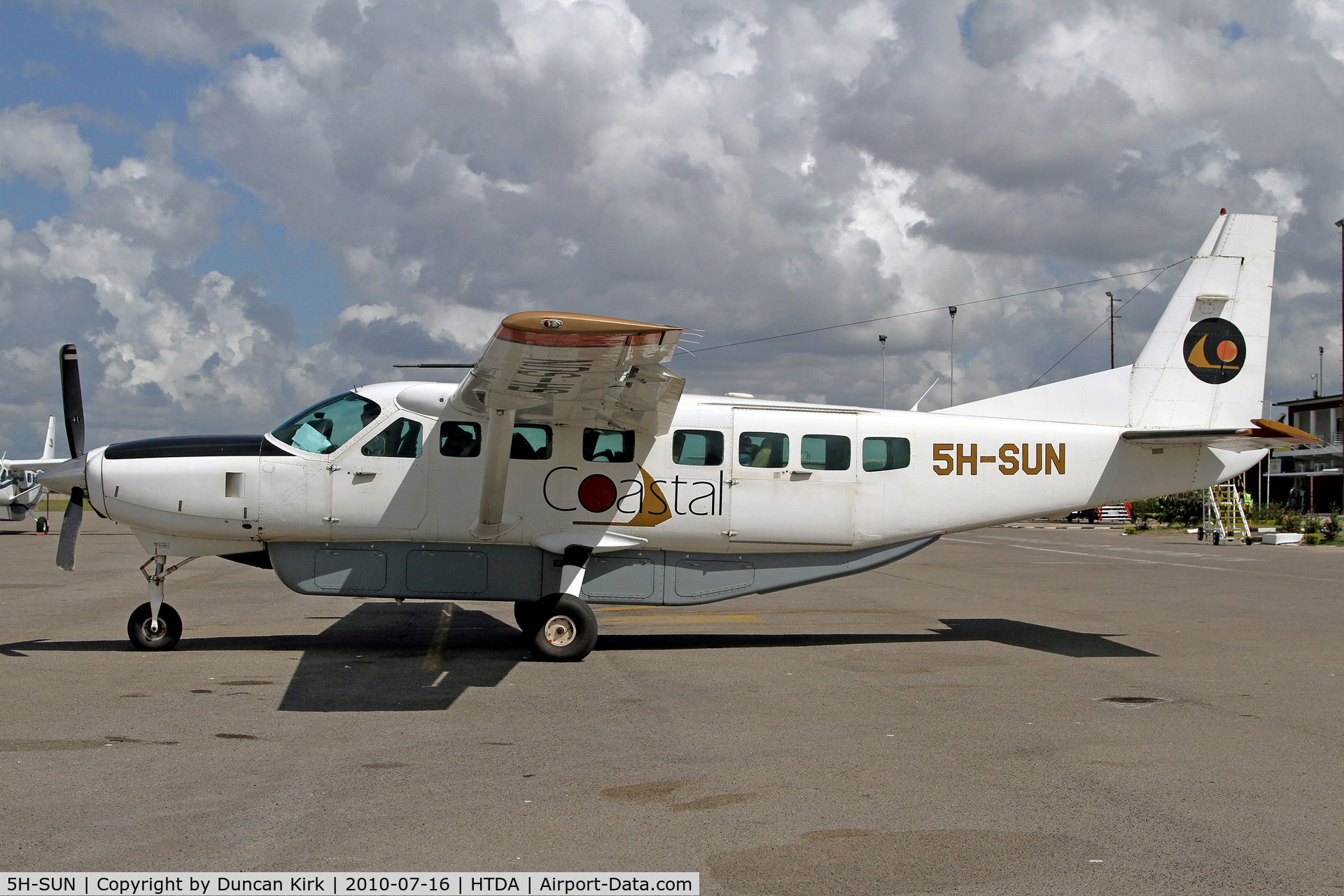 5H-SUN, 1999 Cessna 208B Grand Caravan C/N 208B0754, Basking in the Tanzanian sun