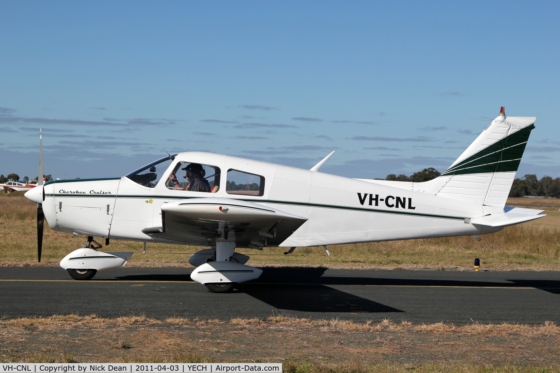 VH-CNL, 1976 Piper PA-28-140 Cherokee Cruiser C/N 28-7625254, YECH AAAA National fly in 2011