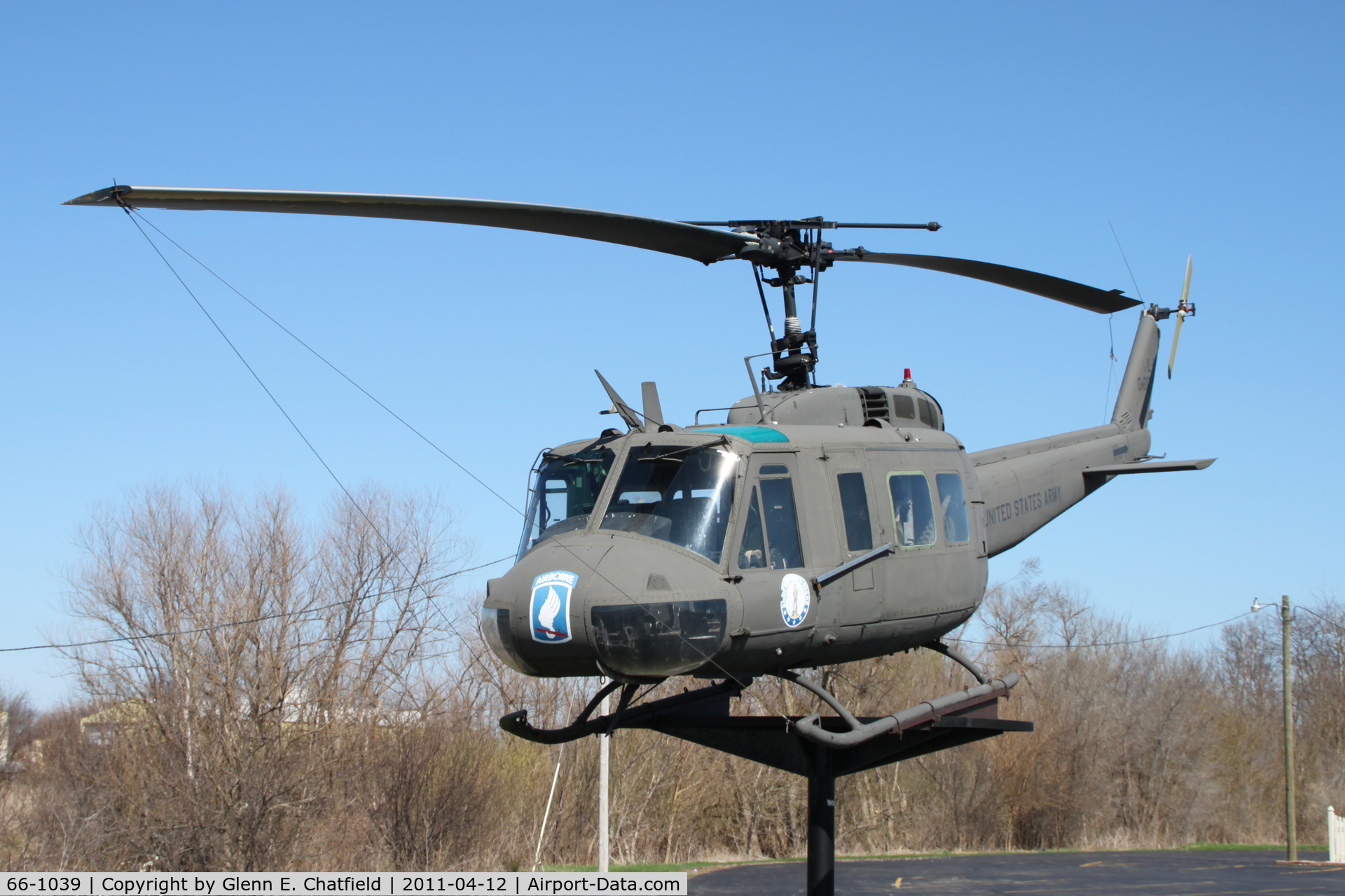 66-1039, 1966 Bell UH-1H Iroquois C/N 5622, At the VFW post in Dixon, IL