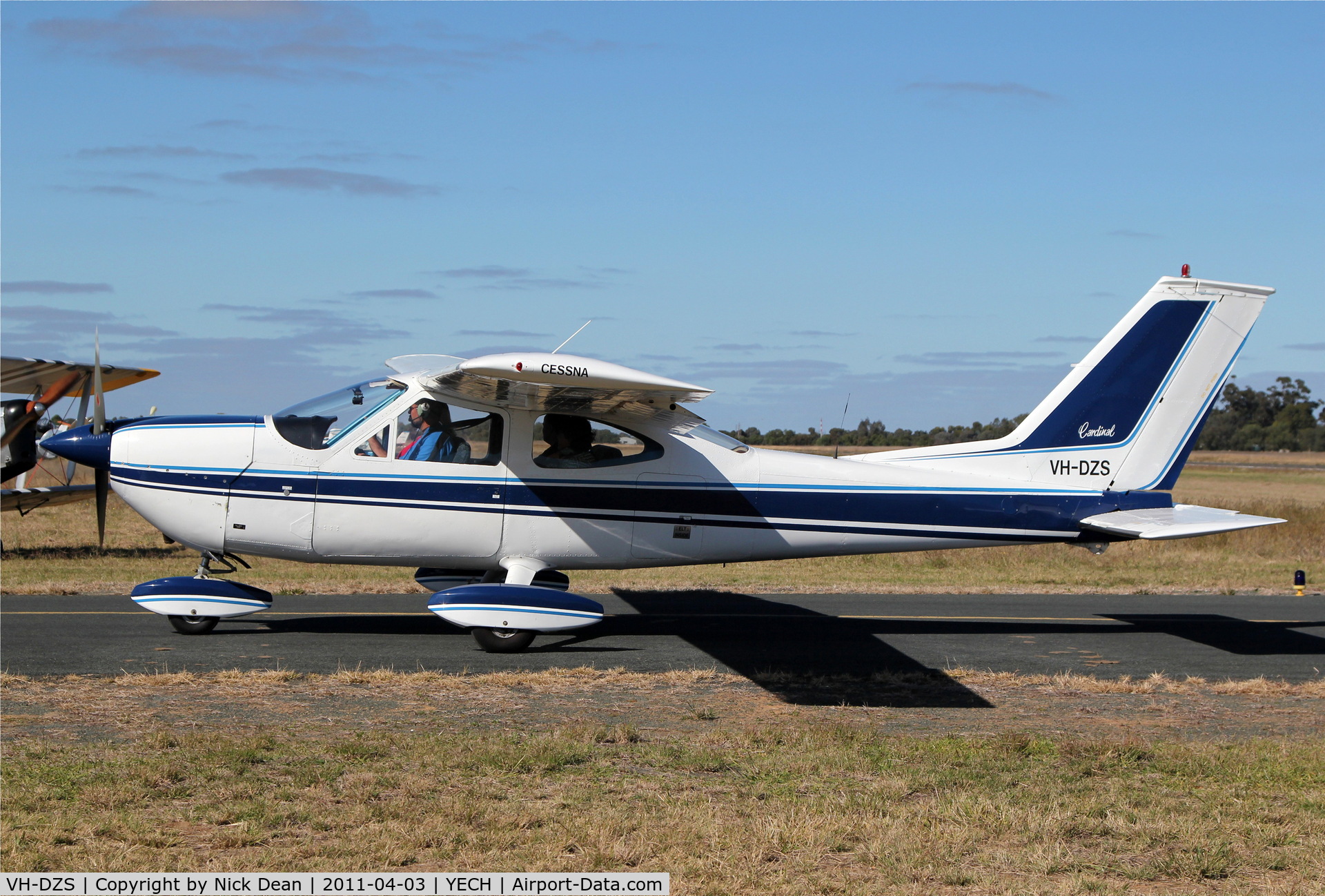VH-DZS, 1968 Cessna 177 Cardinal C/N 17700308, YECH AAAA National fly in 2011