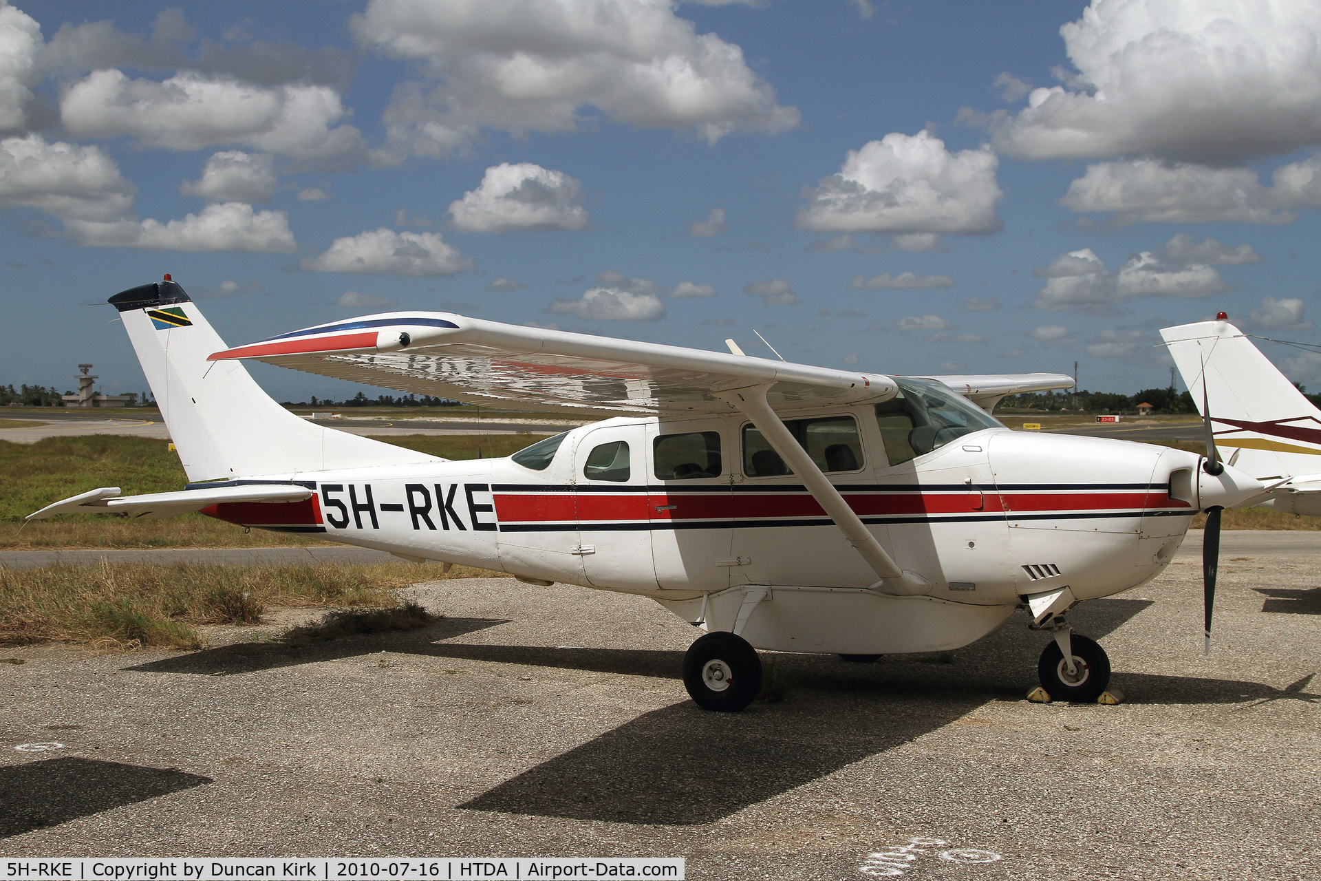 5H-RKE, 1980 Cessna U206G Stationair C/N U206-05849, Nice GA ramp shot