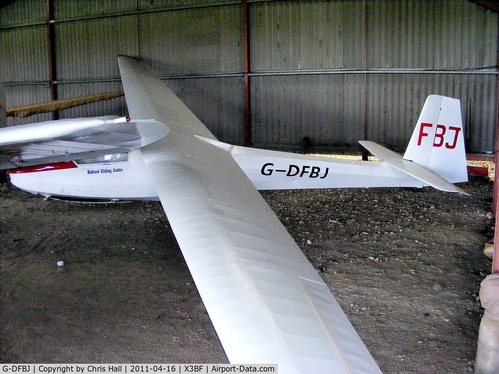 G-DFBJ, 1963 Schleicher K-8B C/N 8221, at Bidford Airfield