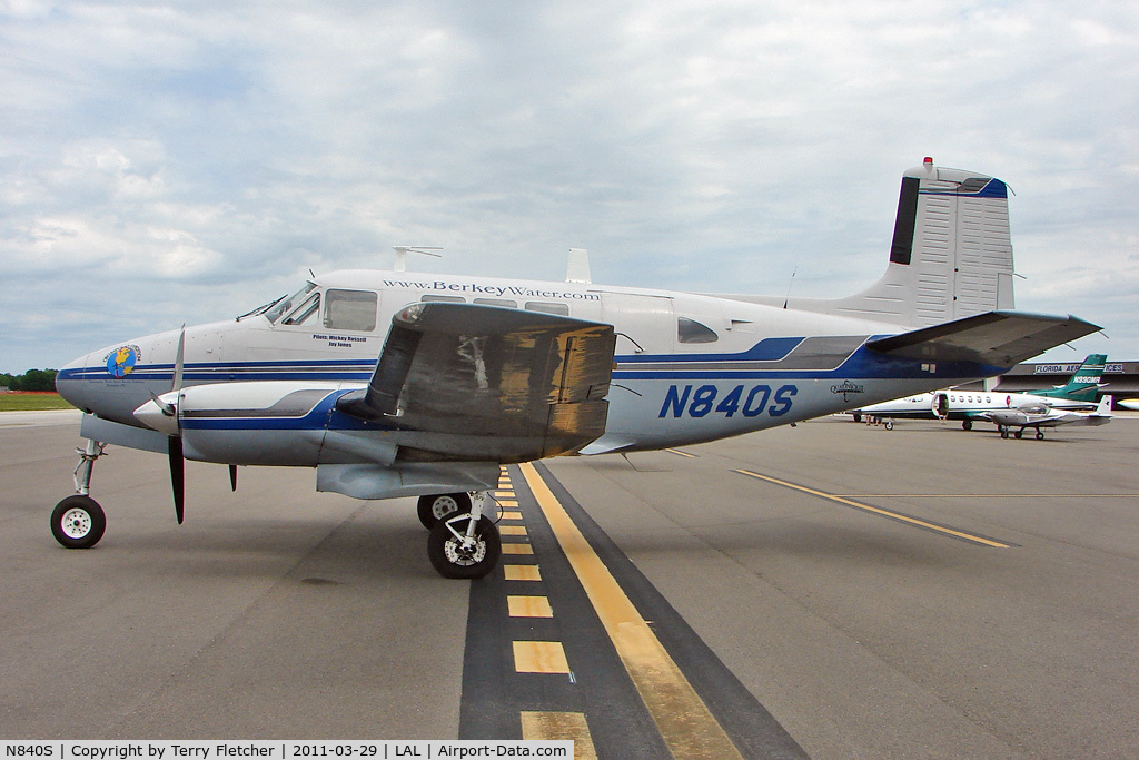 N840S, 1962 Beech 65 (LF-23F) Queen Air C/N LF-38, 2011 Sun n Fun  - Lakeland , Florida