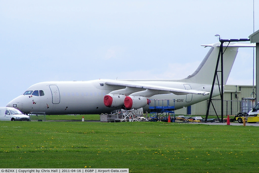 G-BZAX, 1999 British Aerospace Avro 146-RJ100 C/N E3356, ex BA CityFlyer, now in storage at Kemble