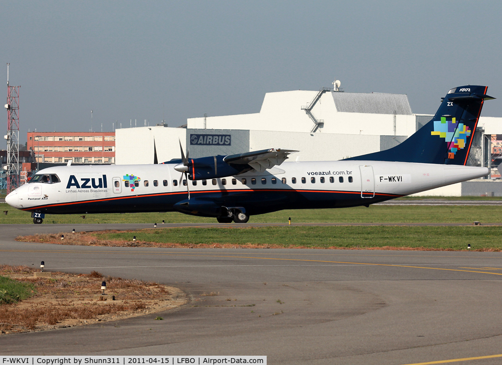 F-WKVI, 1993 ATR 72-202 C/N 352, Taxiing holding point rwy 32R for a test flight... To be PR-AZX 'Pantanal Azul'
