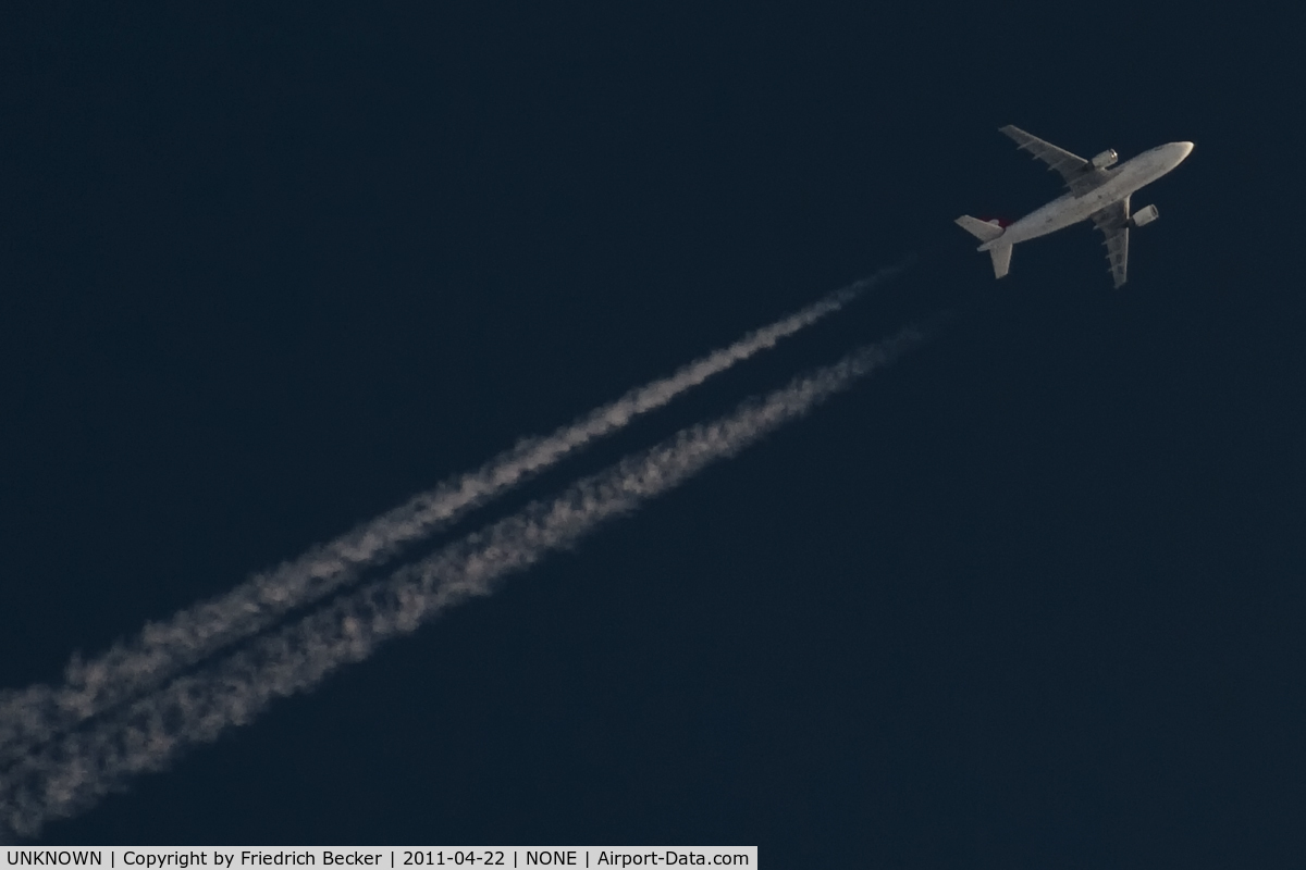 UNKNOWN, Contrails Various C/N Unknown, Turkish Cargo A310 cruising south-eastbound