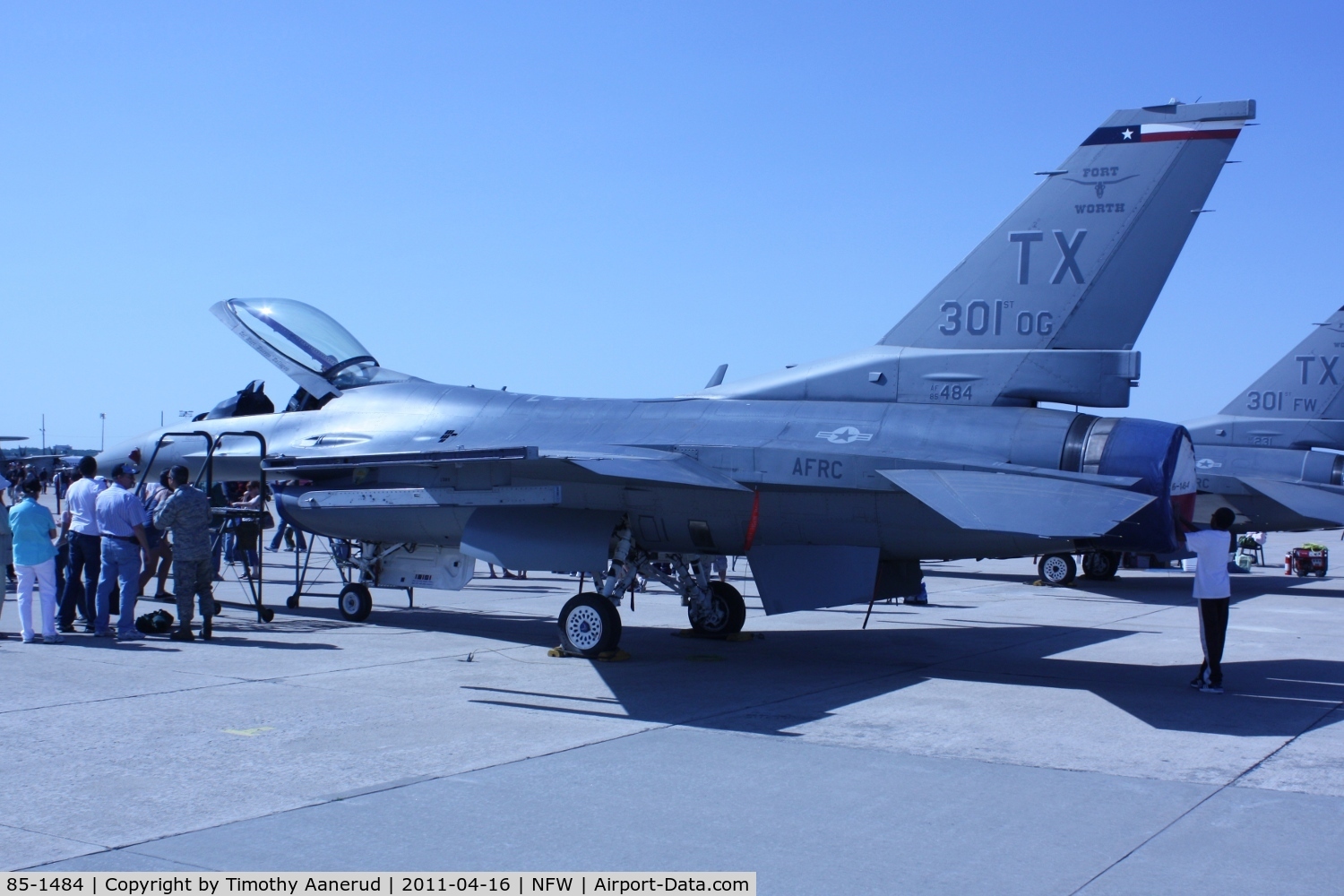 85-1484, 1985 General Dynamics F-16C Fighting Falcon C/N 5C-264, 1985 General Dynamics F-16C Fighting Falcon, c/n: 5C-264; Air Expo 2011