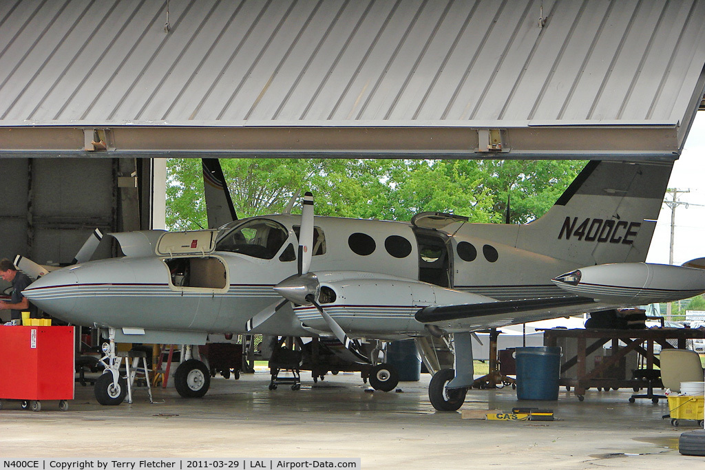 N400CE, 1975 Cessna 421B Golden Eagle C/N 421B0930, 2011 Sun n Fun - Lakeland , Florida