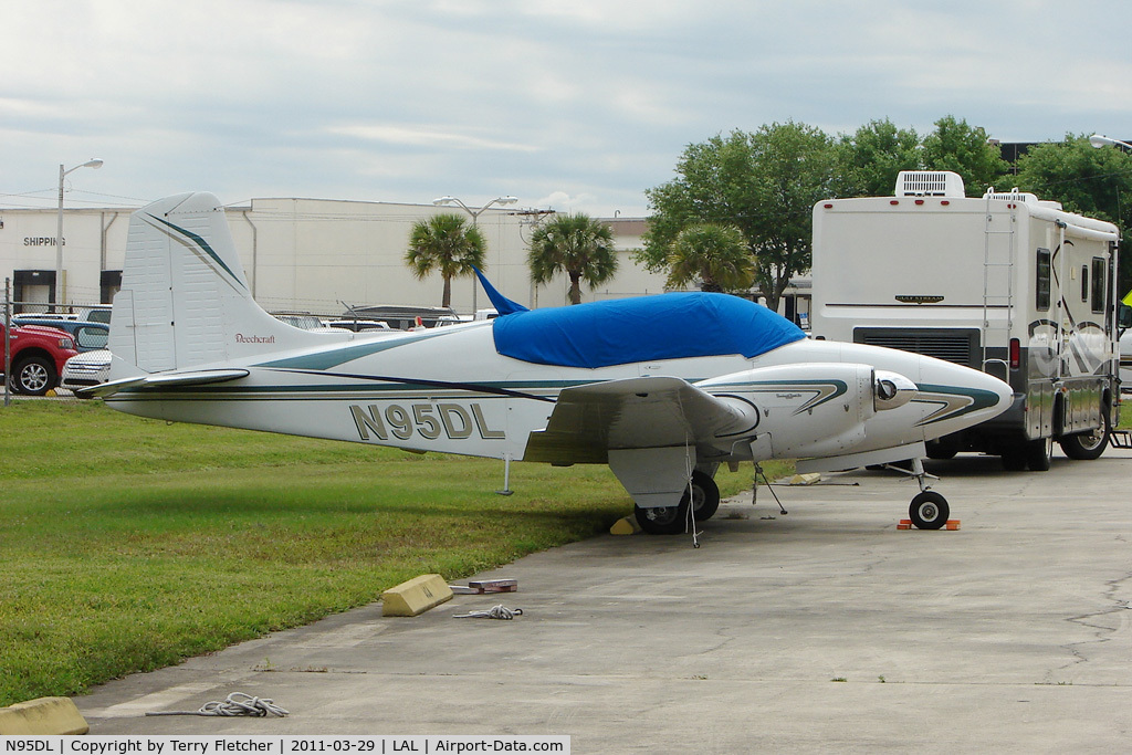 N95DL, 1960 Beech B95 Travel Air C/N TD-418, 2011 Sun n Fun - Lakeland , Florida