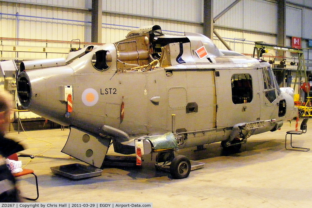 ZD267, 1983 Westland Lynx HMA.8 C/N 307, inside the ETS Hangar - Ground Training Unit. Marked as LST 2