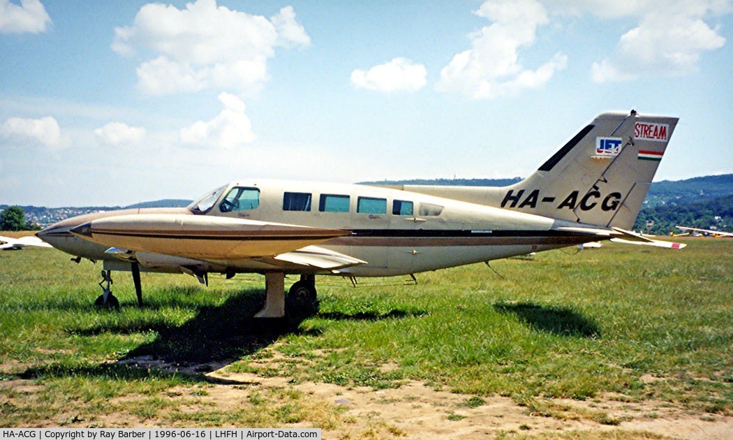 HA-ACG, 1992 Cessna 402B Businessliner III C/N 402B-1222, Cessna 402B Businessliner [402B-1222] Farkashegy~HA 16/06/1996