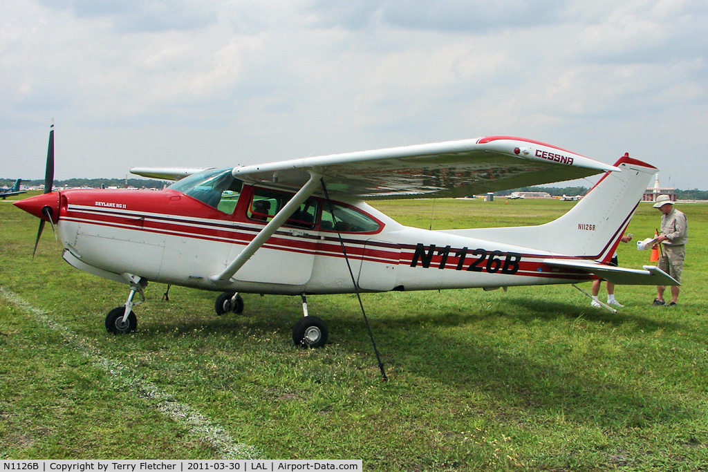 N1126B, 1981 Cessna R182 Skylane RG C/N R18201689, 2011 Sun n Fun Lakeland , Florida