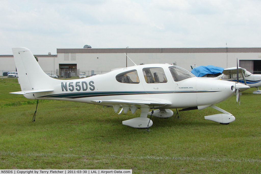 N55DS, 1999 Cirrus SR20 C/N 1010, 2011 Sun n Fun Lakeland , Florida