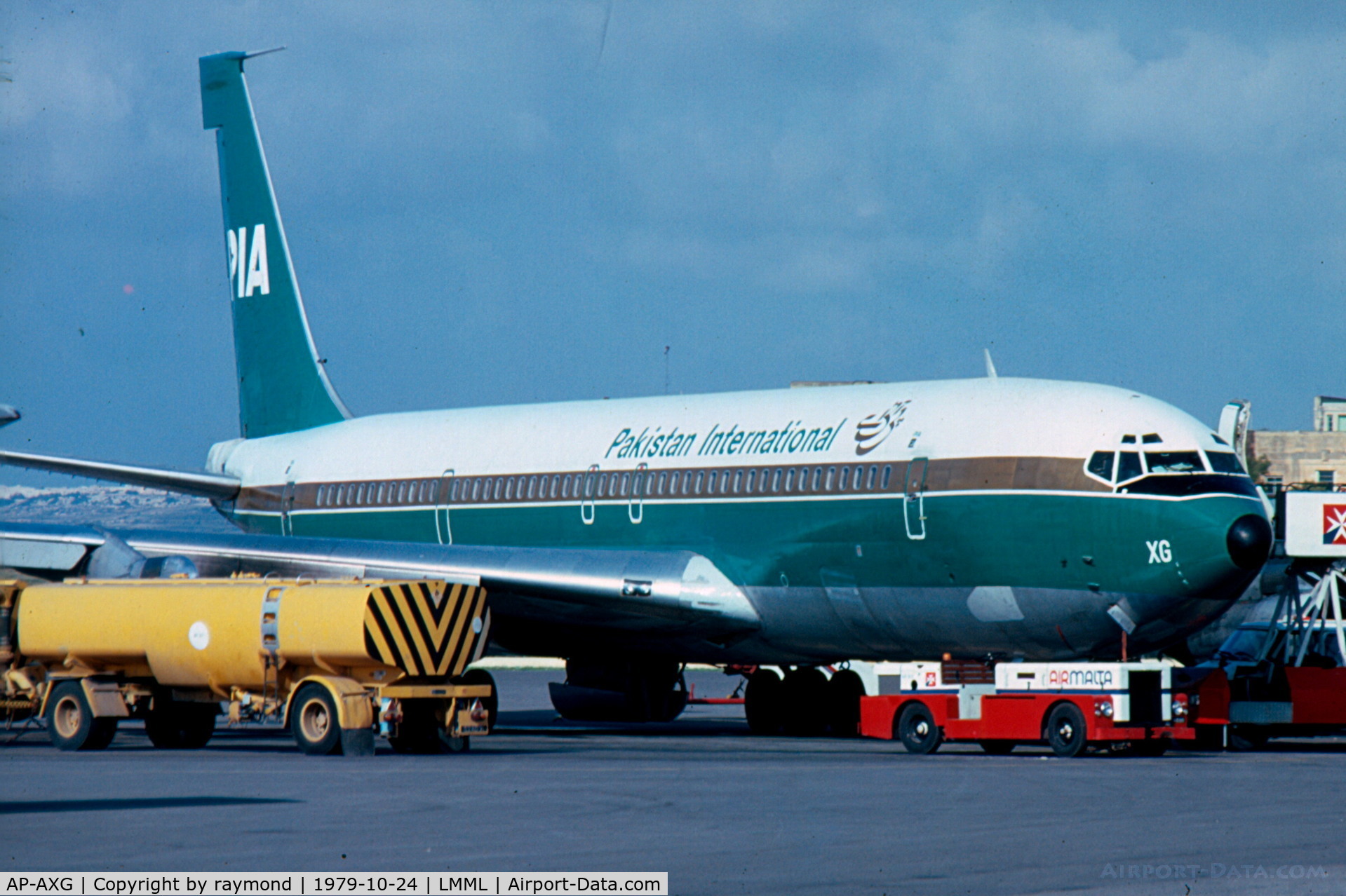 AP-AXG, 1970 Boeing 707-340C C/N 20488, B707 AP-AXG Pakistan International Airlines