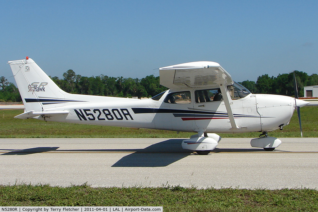 N5280R, 2002 Cessna 172S Skyhawk SP C/N 172S9216, 2011 Sun n Fun - Lakeland , Florida