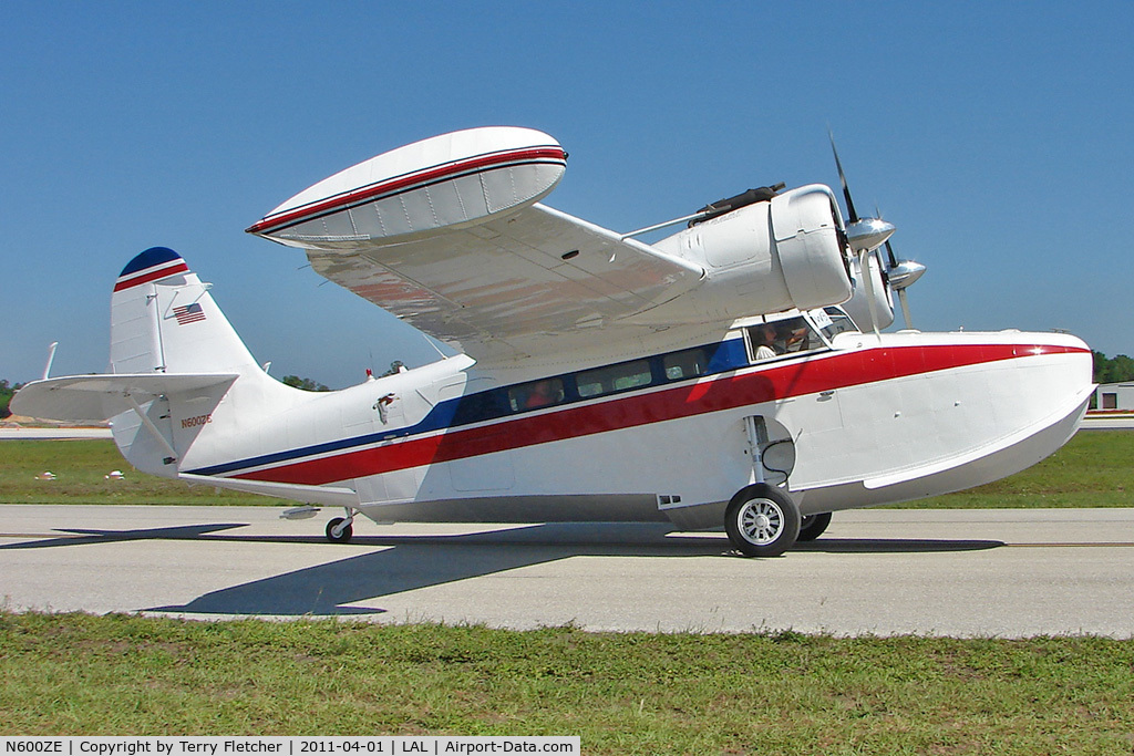 N600ZE, 1943 Grumman G-21A Goose C/N B-100, 2011 Sun n Fun - Lakeland , Florida