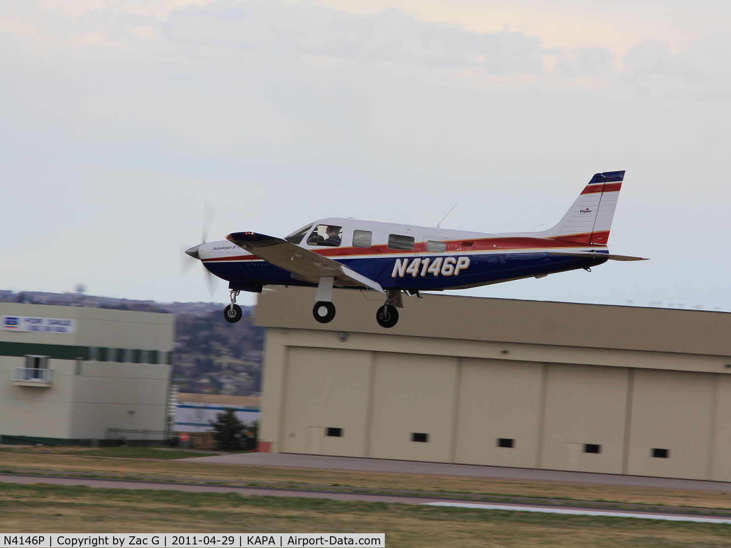 N4146P, 1999 Piper PA-32R-301T Turbo Saratoga C/N 3257106, Landing on 35L.