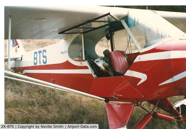 ZK-BTS, Piper PA-18-150 Super Cub Super Cub C/N 18-6201, Early 1989 ZK BTS was then owned by Taupo Air Services Ltd. Photo of ZK BTS on bushstrip lower Te Hoe river. Hut and airstrip built by Neville and Kathy Smith in 1984 and was used mainly for Venison Recovery