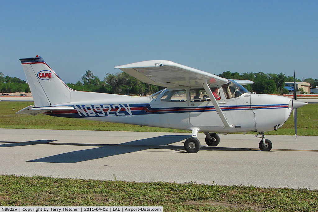 N8922V, 1974 Cessna 172M C/N 17264279, 2011 Sun n Fun at Lakeland , Florida