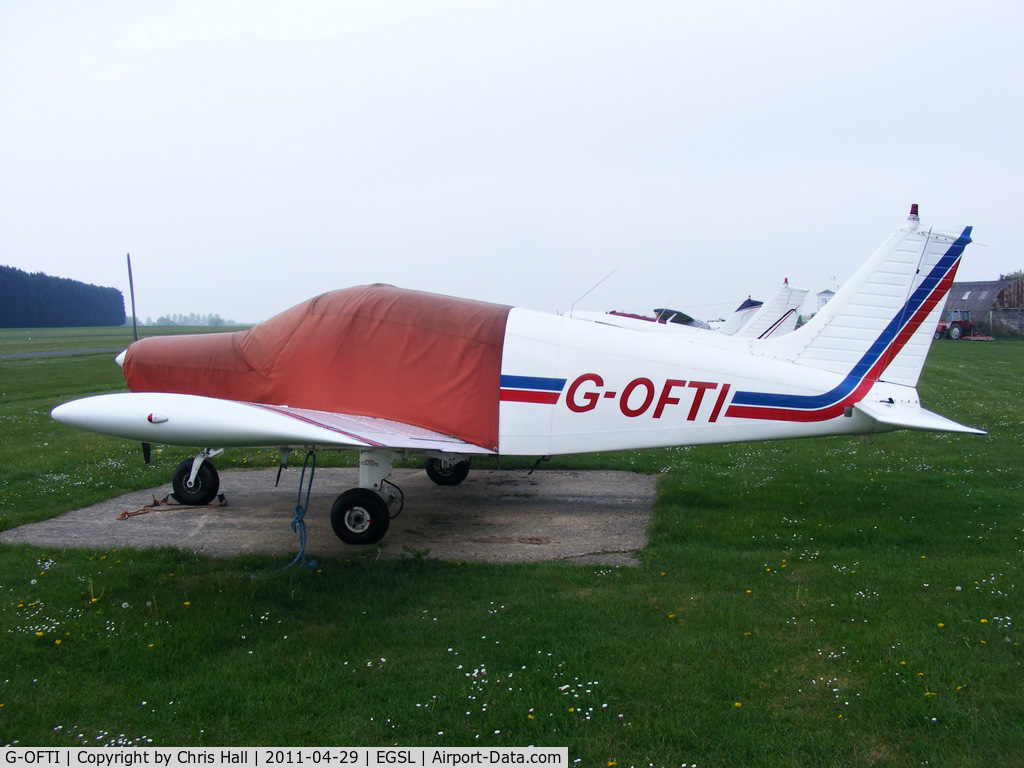 G-OFTI, 1972 Piper PA-28-140 Cherokee C/N 28-7325201, based aircraft