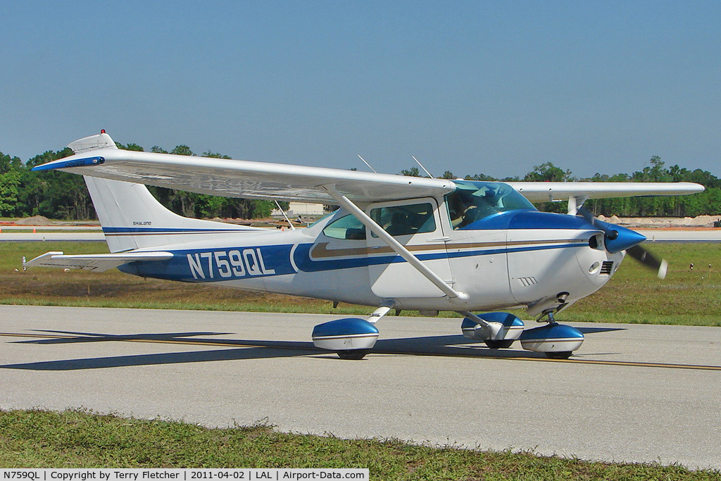 N759QL, 1977 Cessna 182Q Skylane C/N 18266174, 2011 Sun n Fun at Lakeland , Florida