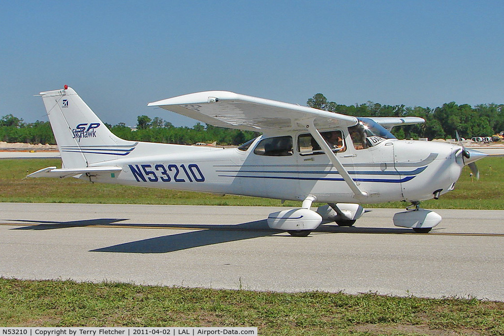 N53210, Cessna 172S C/N 172S9309, 2011 Sun n Fun at Lakeland , Florida