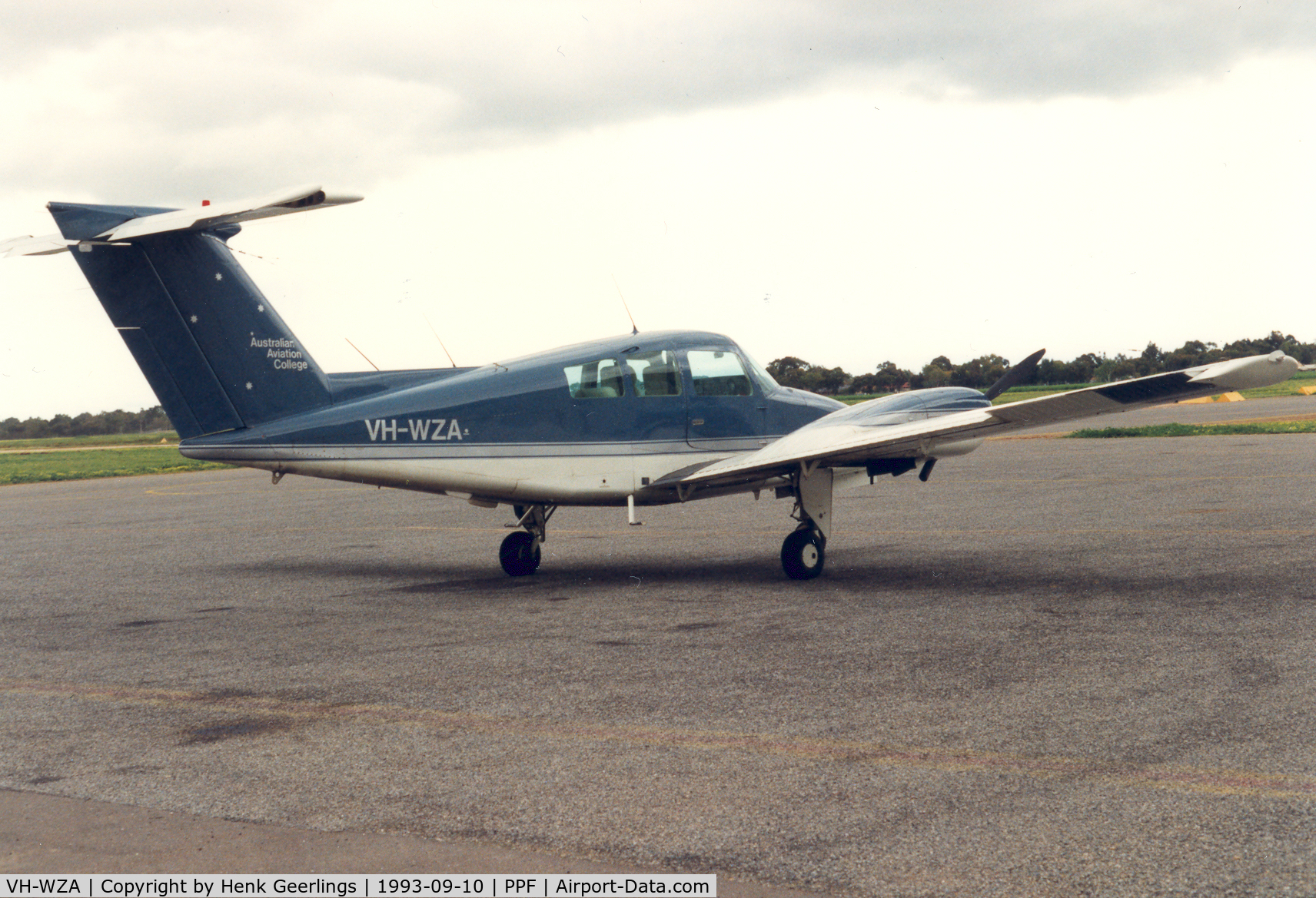 VH-WZA, 1981 Beech 76 Duchess C/N ME-377, Australian Aviation College , Adelaide , Parafield