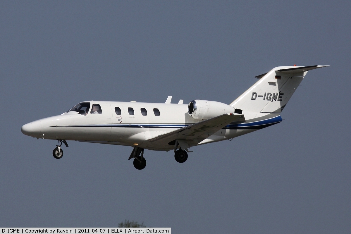 D-IGME, 1998 Cessna 525 CitationJet C/N 525-0279, German bizzer, daily traffic at LUX