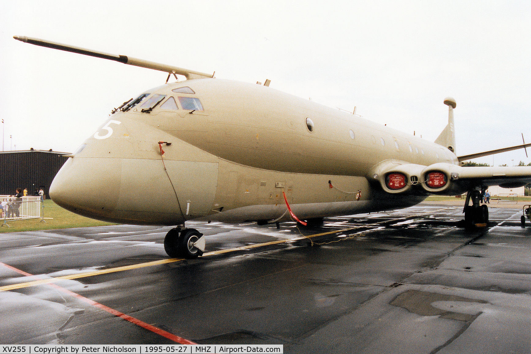 XV255, Hawker Siddeley Nimrod MR.2 C/N 8030, Another view of the Kinloss Strike Wing Nimrod MR.2 on display at the 1995 RAF Mildenhall Air Fete.