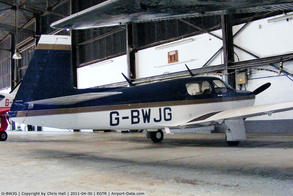 G-BWJG, 1993 Mooney M20J 201 C/N 24-3319, privately owned