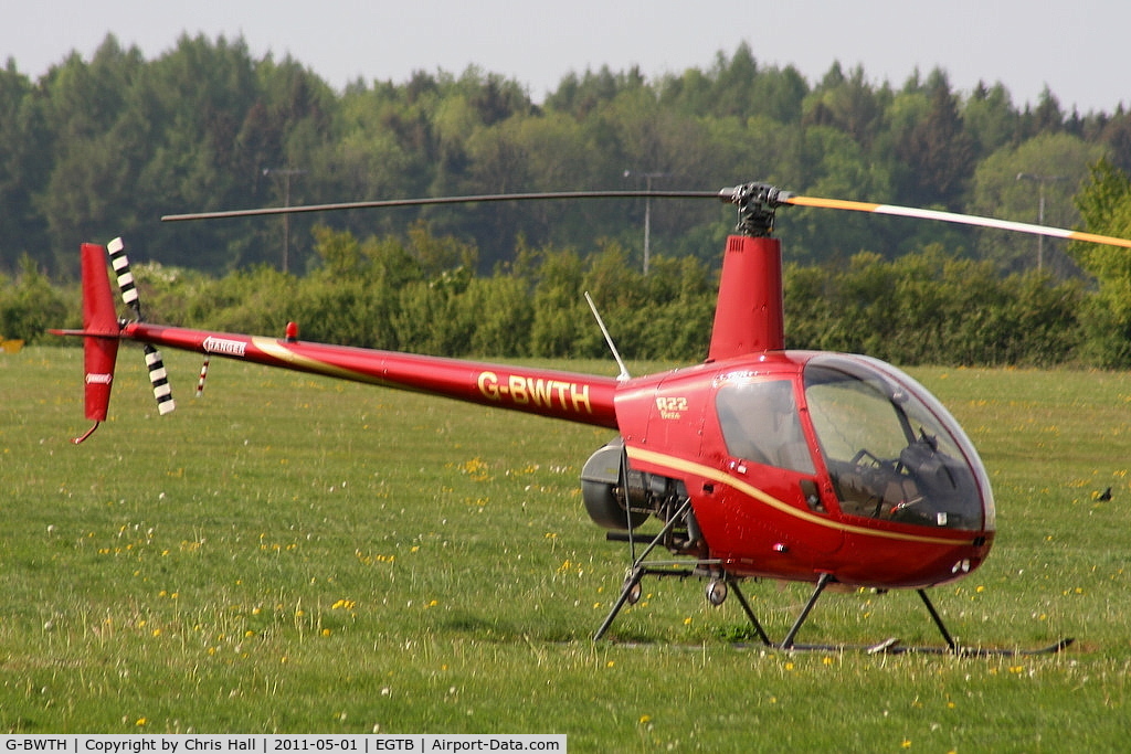 G-BWTH, 1991 Robinson R22 Beta C/N 1767, Helicopter Services Ltd